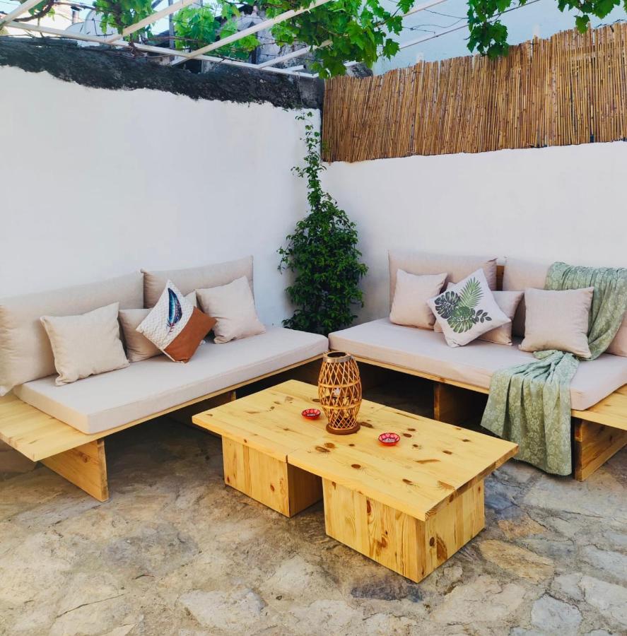 Hygge Ayvalik Hotel Exterior photo